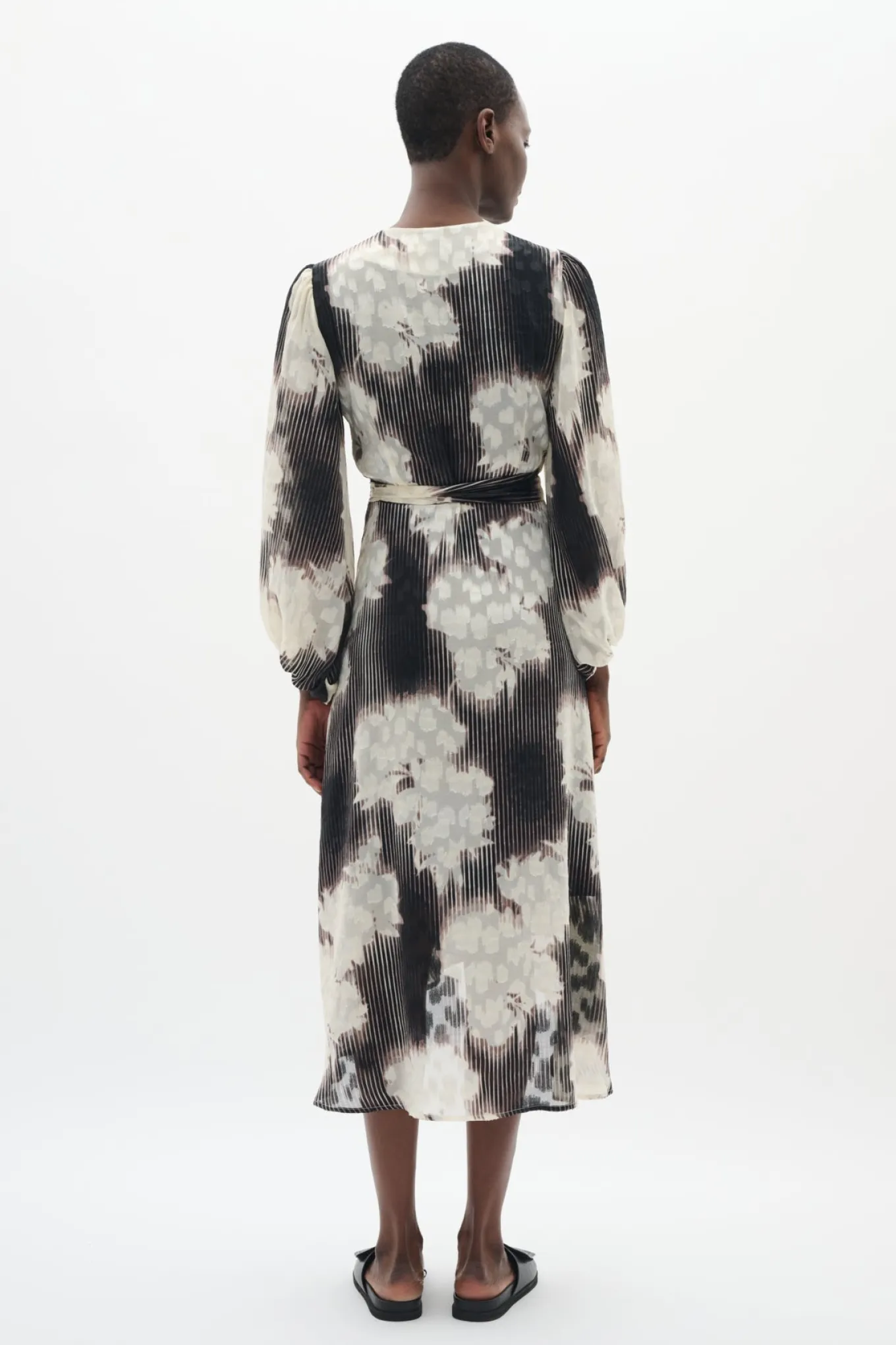 BasiraIW Wrap Dress Neutral Illuminating Florals 30106532