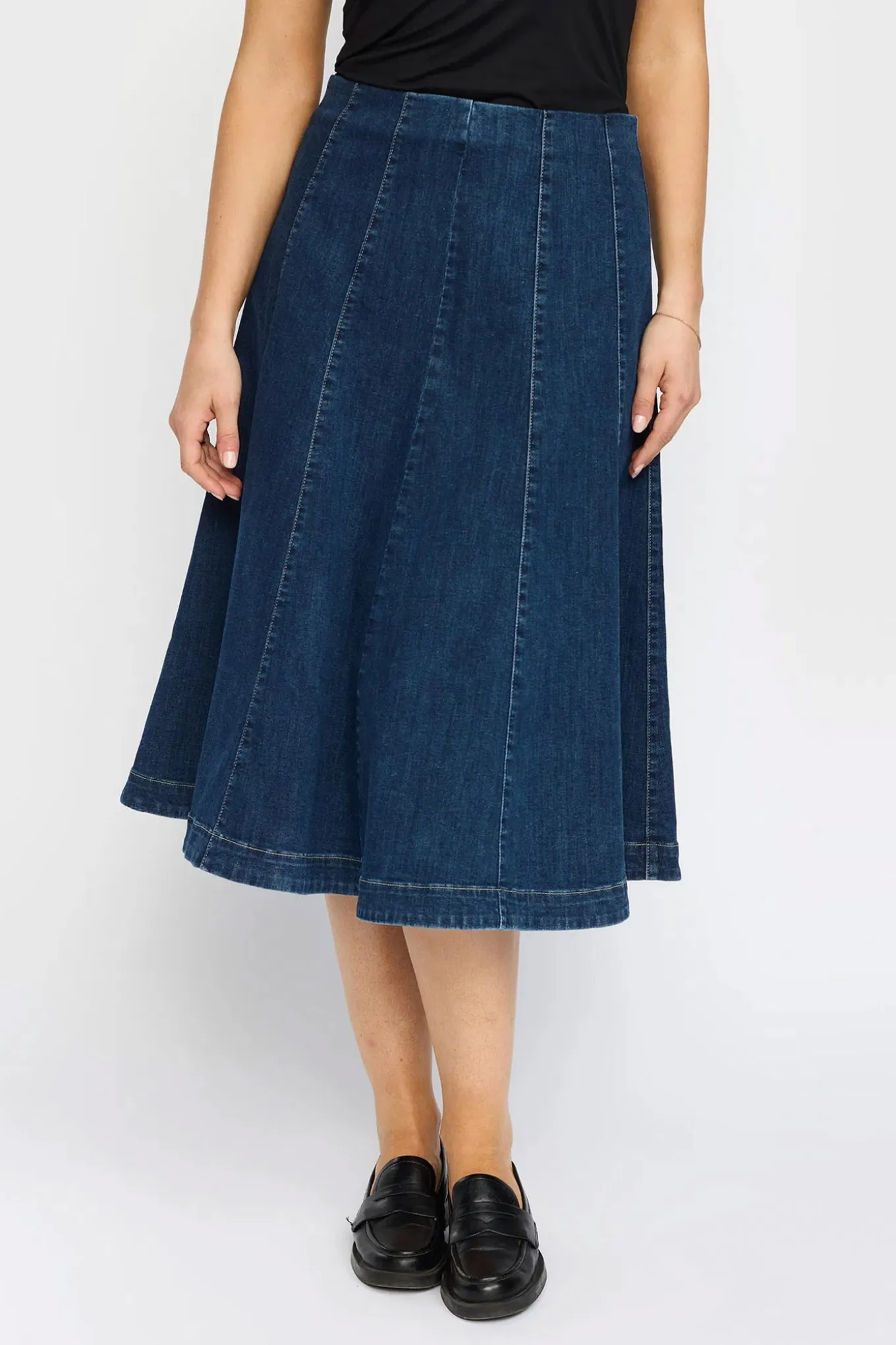 BELLA.EA25 Dark Denim BELLA.EA25