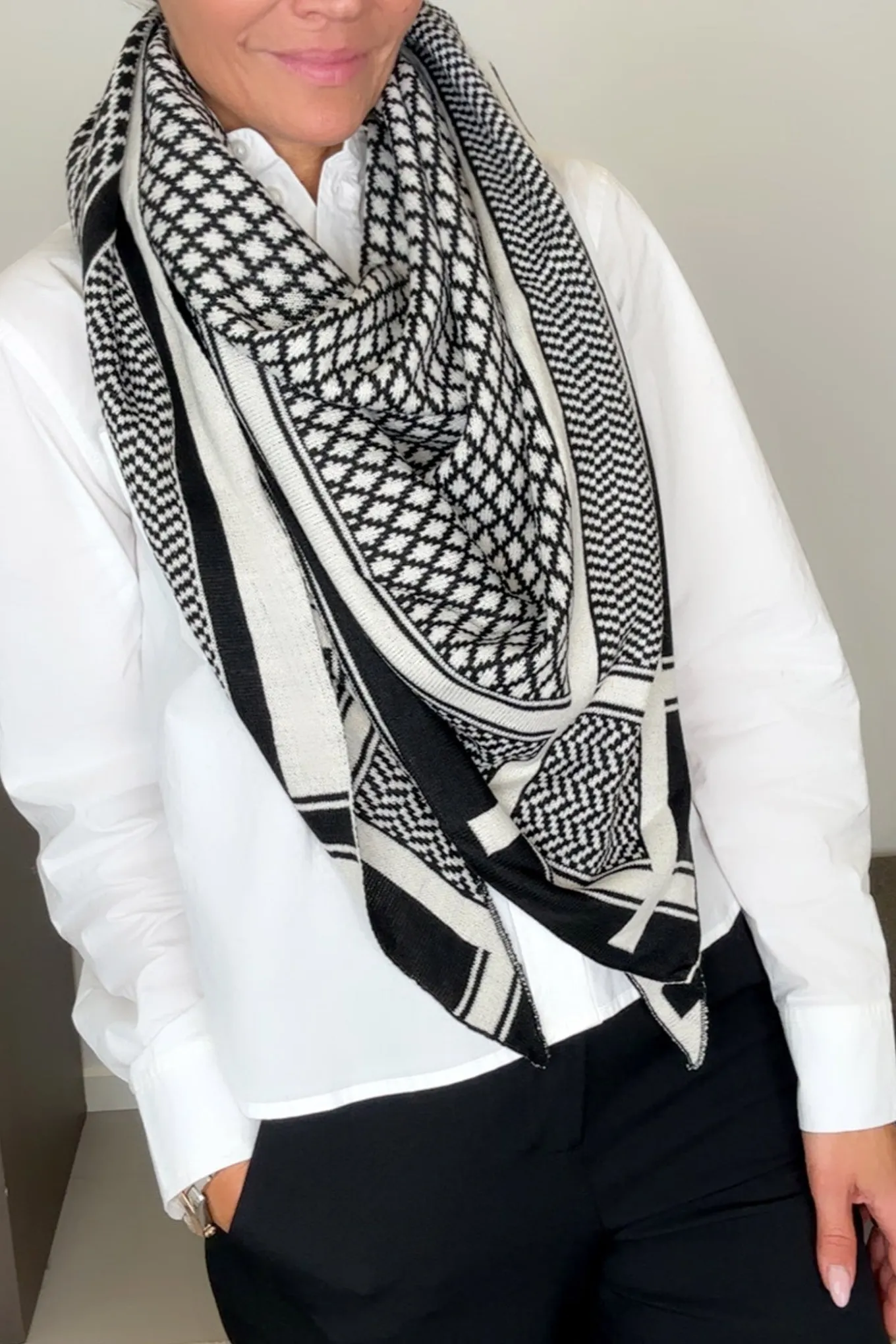 Buket 3 White 5116111