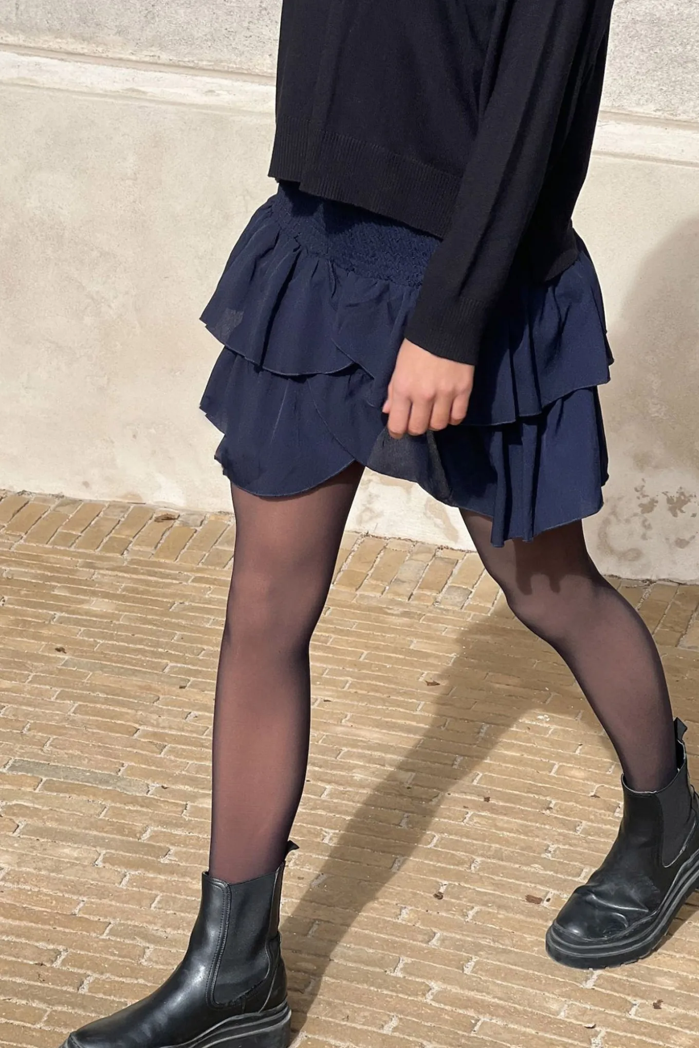 Carin R Navy 158315