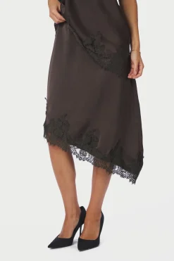 Fiora Lace Skirt Dark brown 167417