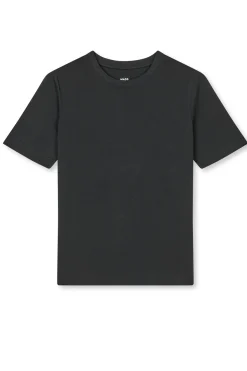 Jess Black 205175