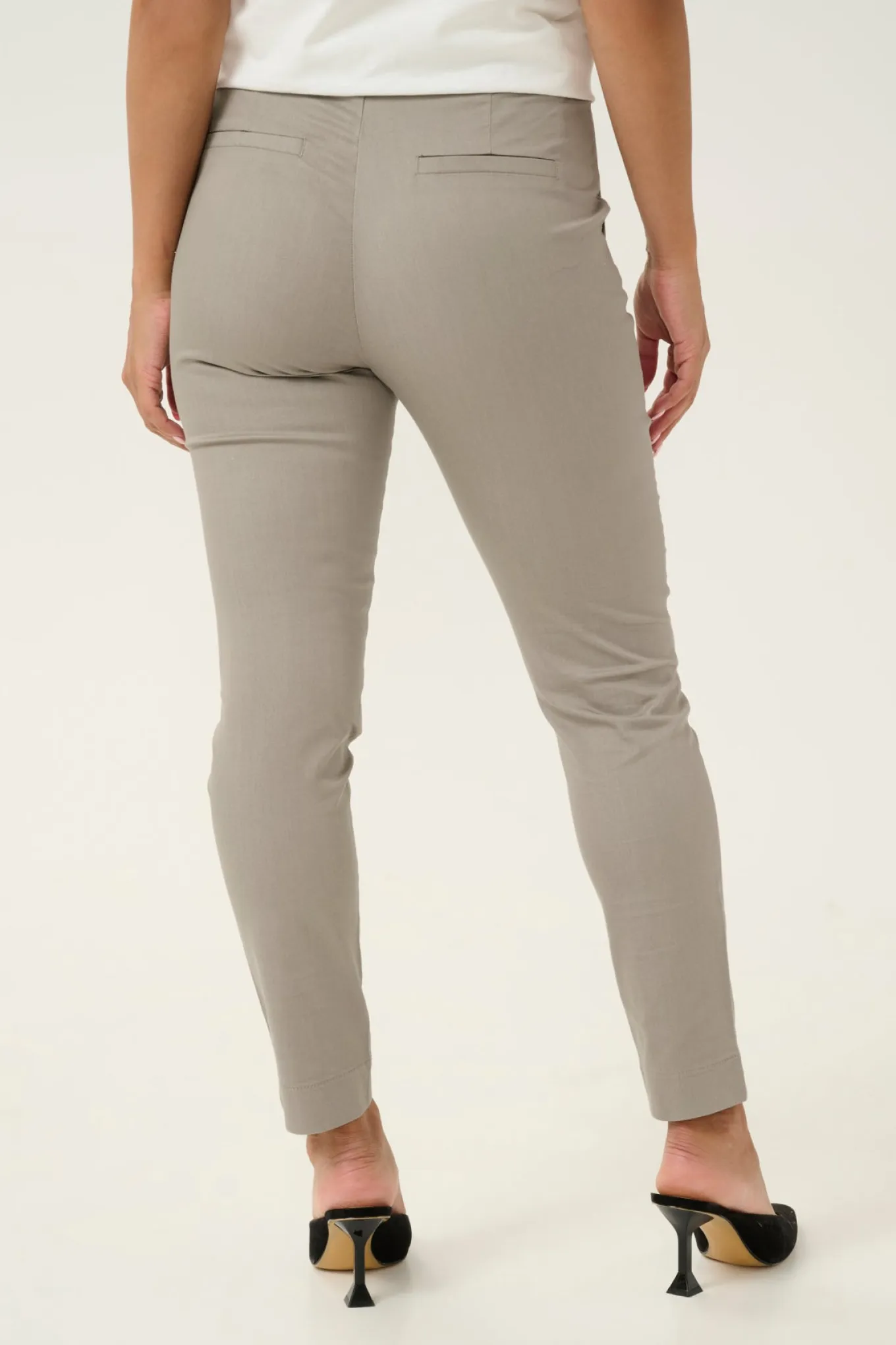 KAlea Chino Pant Elephant Skin 10505191