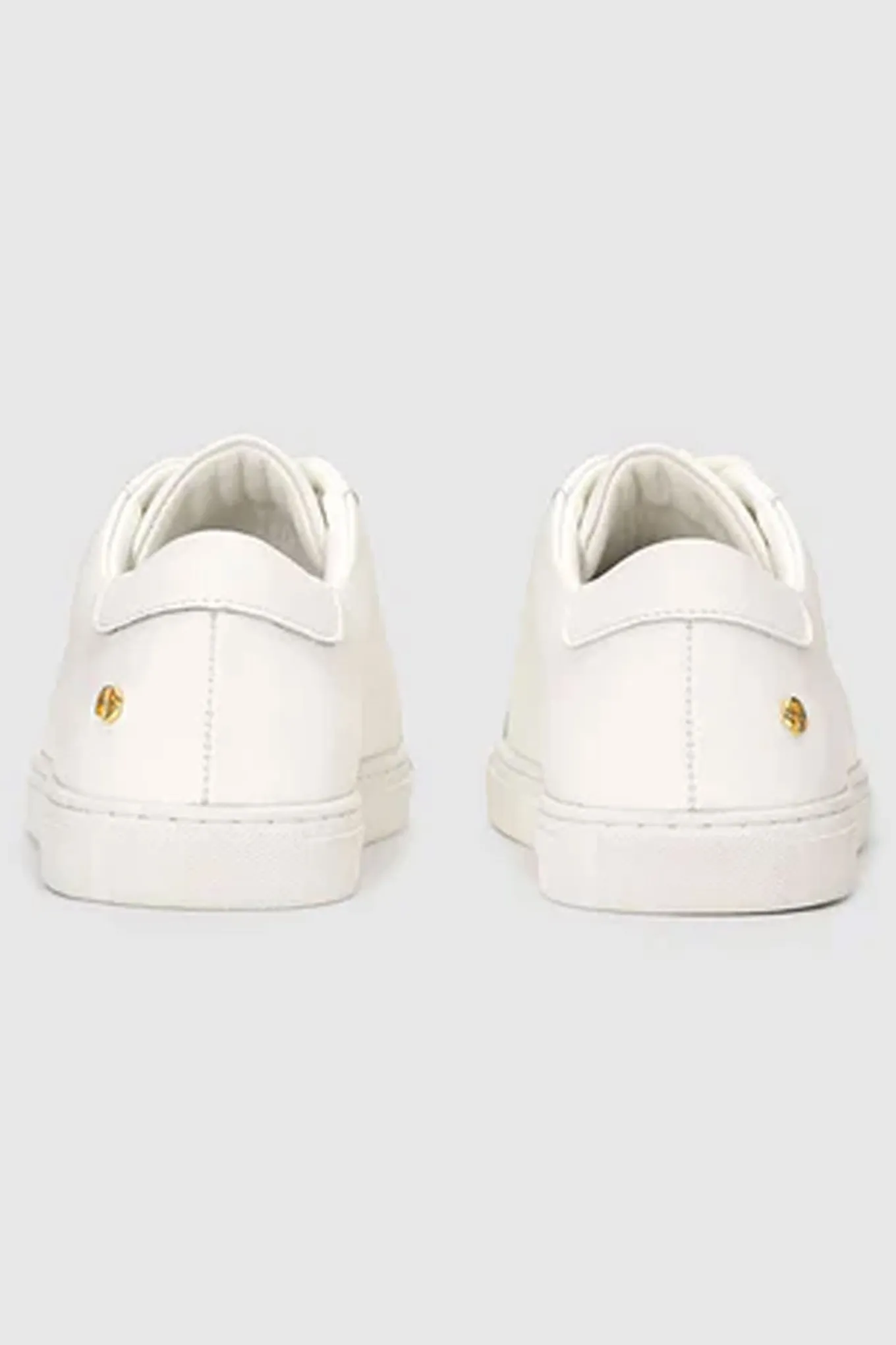 Liane White A143170