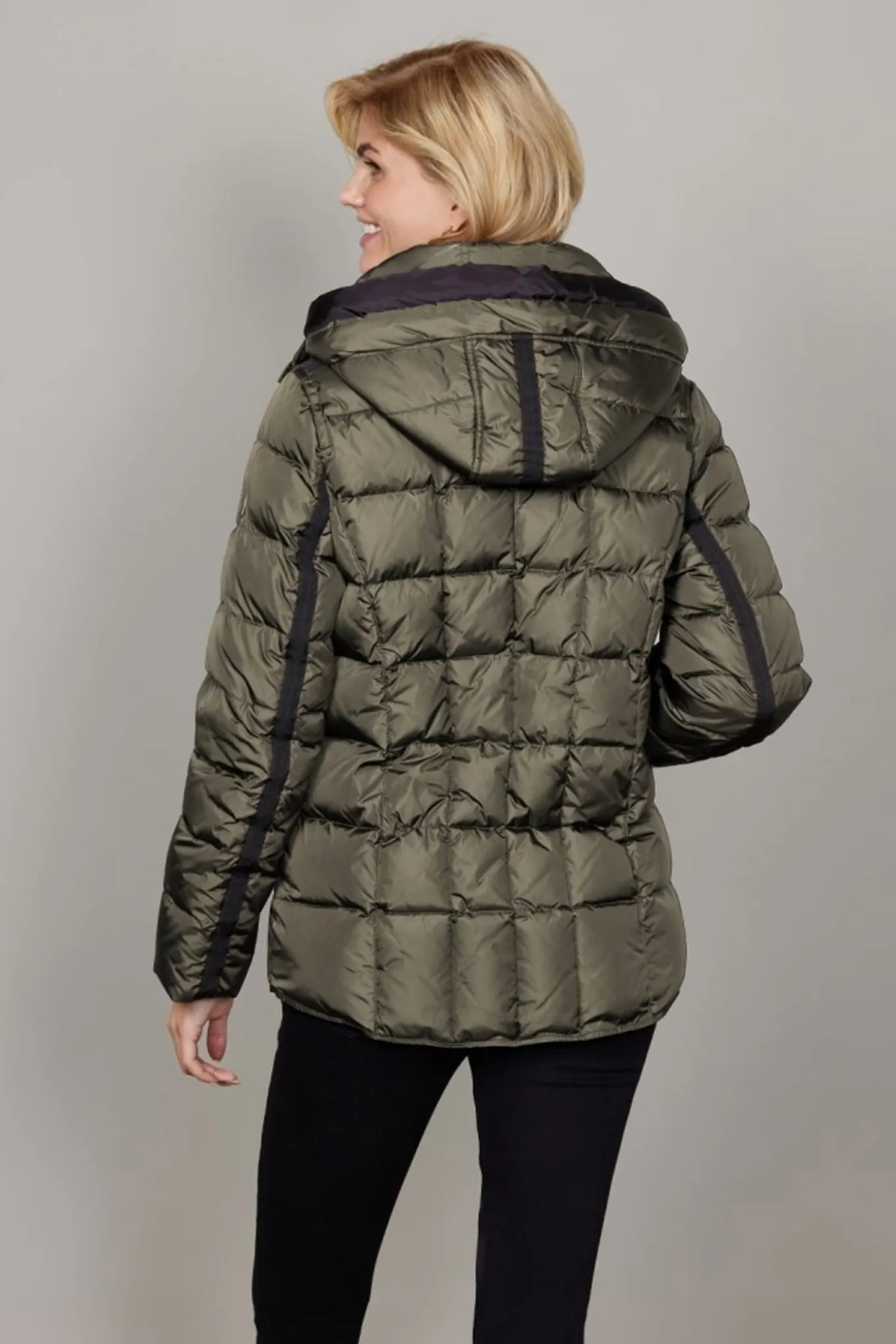 Margit 44Dusty Green 0225216265