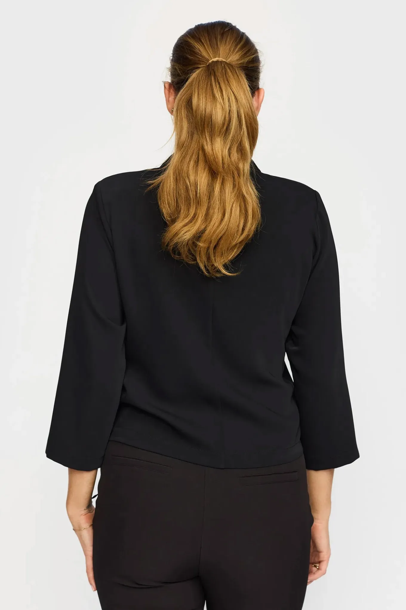 ODA.EA25 Black ODA.EA25