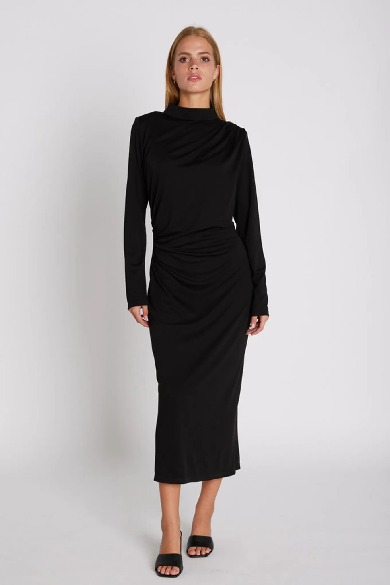 7683RDFNewValentina dress 20 Black RDF618