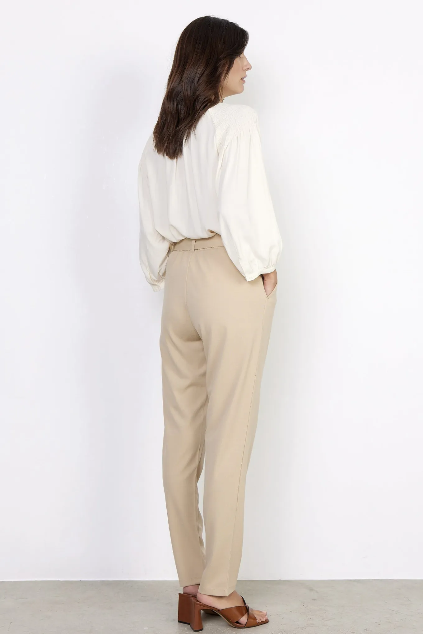 Siham 59 Warm Sand 26239