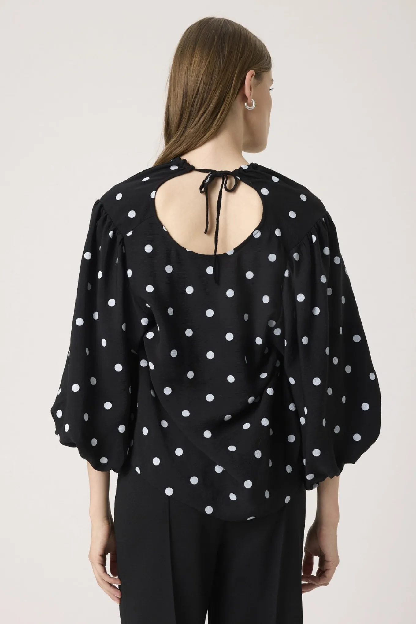 SLIdola Blouse SS Black and White Dots 304365 30408753