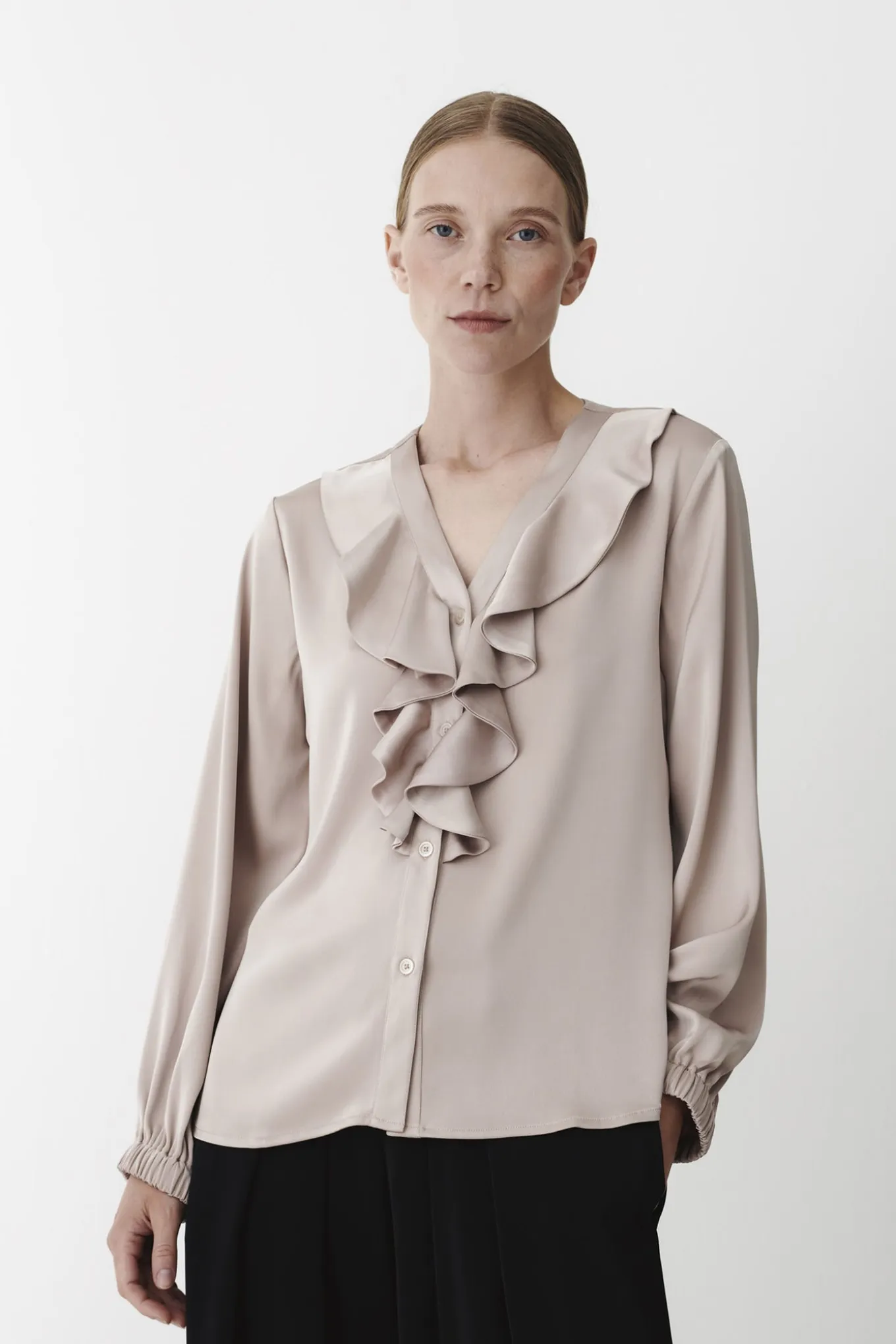 SOPHIA Shell 2207