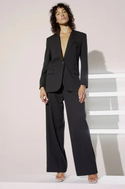 Tailor Black 200619