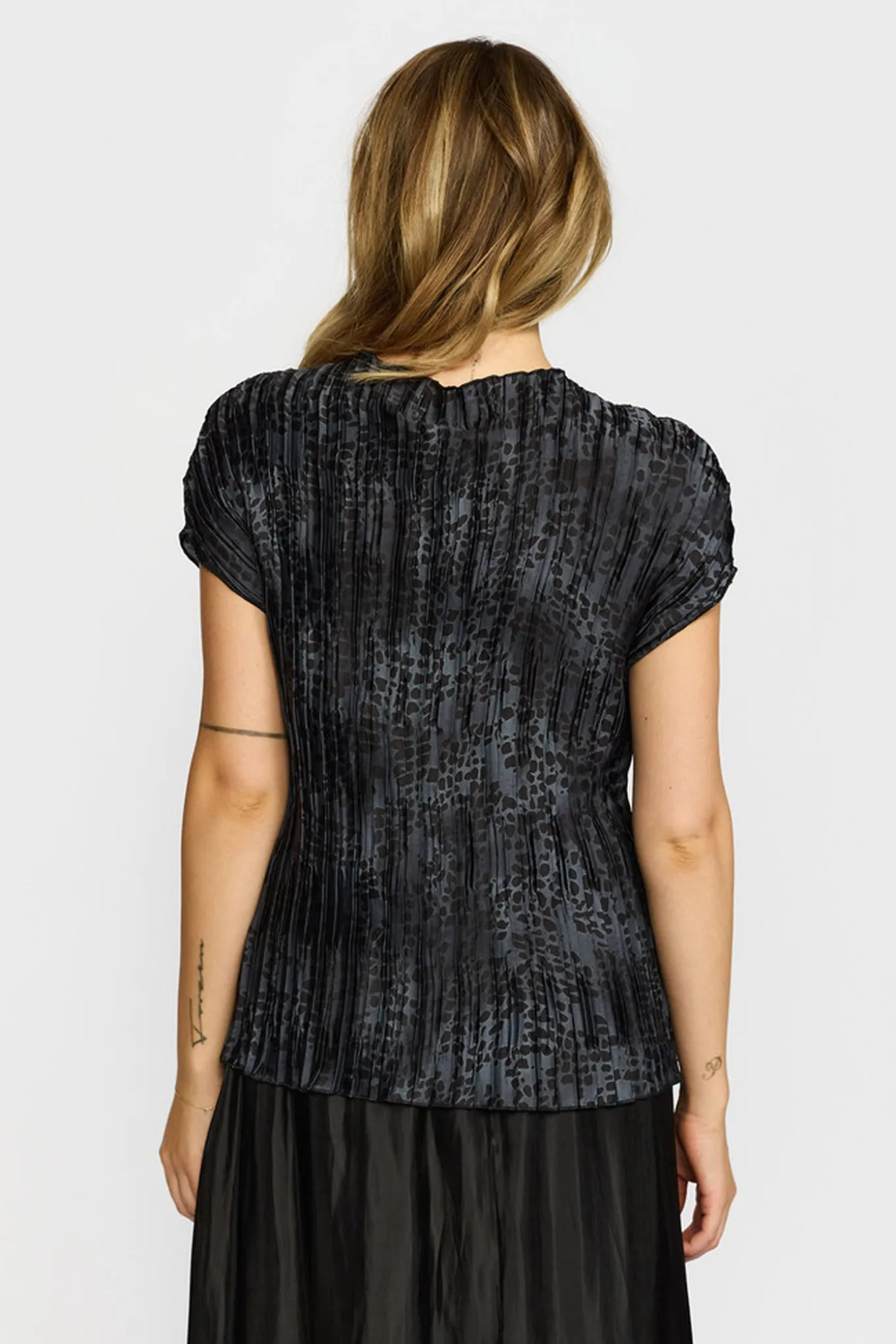 VEDA 807 BLACK 1012665