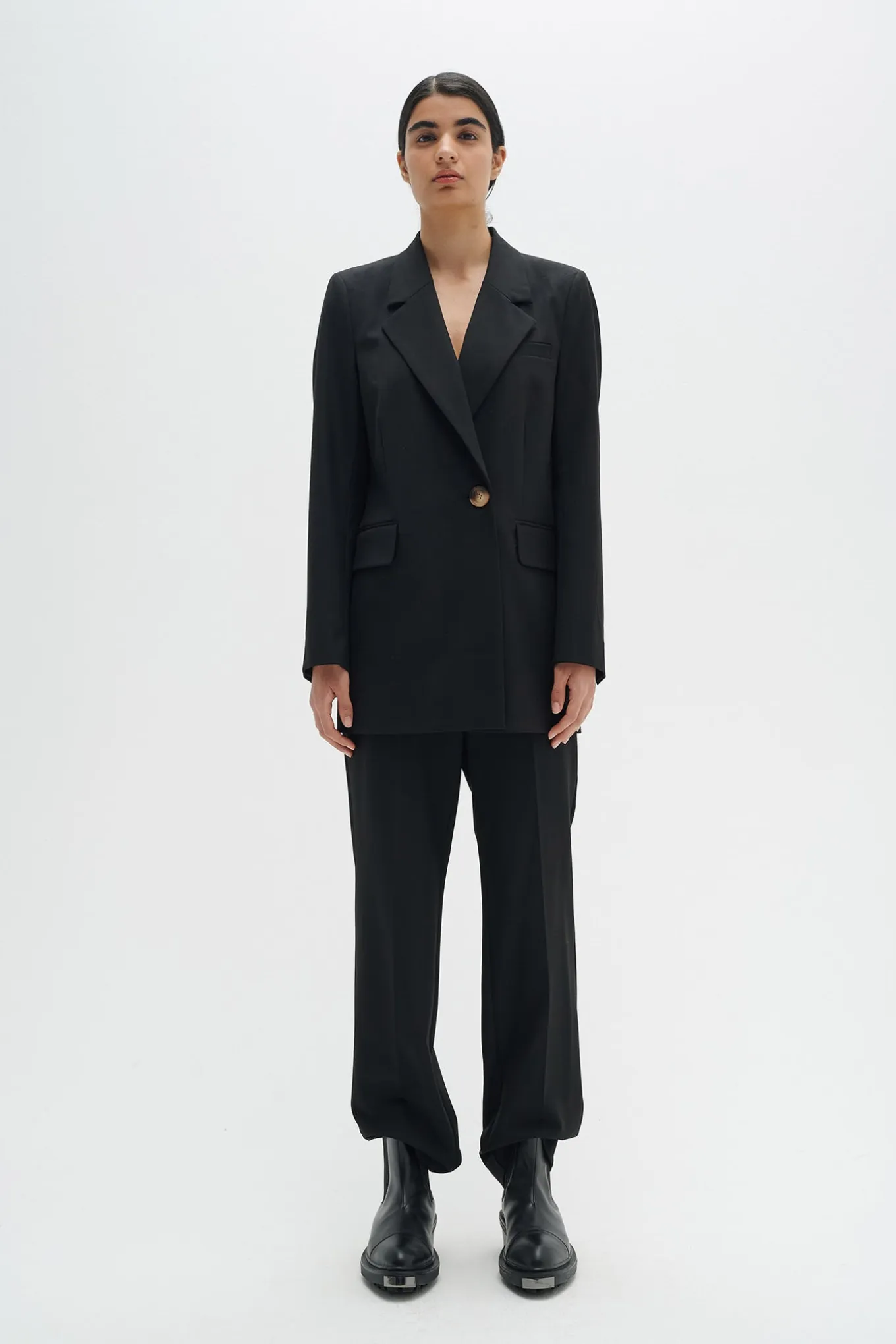 VetaIW Adian Bootcut Pant Black 30108565