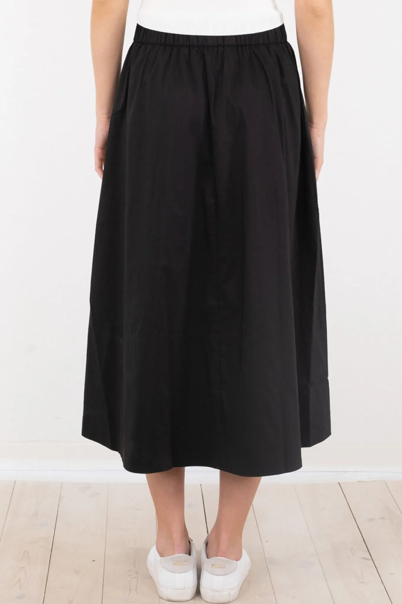 Yara Poplin Black 158280